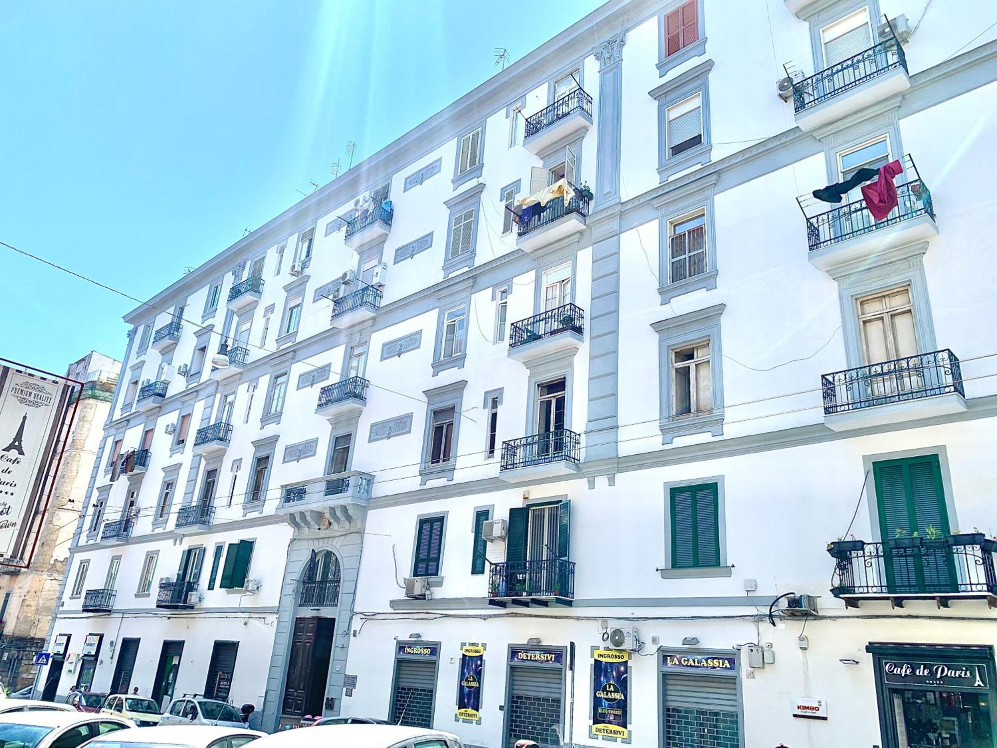 Galasso Apartments Napoli Exterior foto